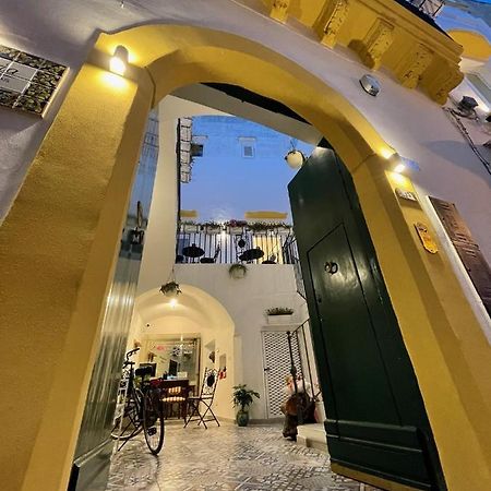 فندق Donna Grazia Relais غالّيبولي المظهر الخارجي الصورة