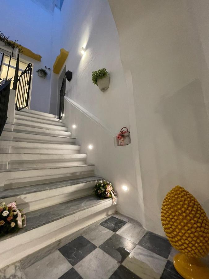 فندق Donna Grazia Relais غالّيبولي المظهر الخارجي الصورة