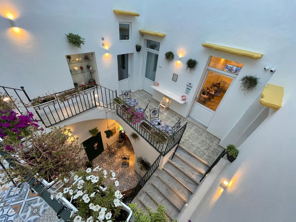 فندق Donna Grazia Relais غالّيبولي المظهر الخارجي الصورة